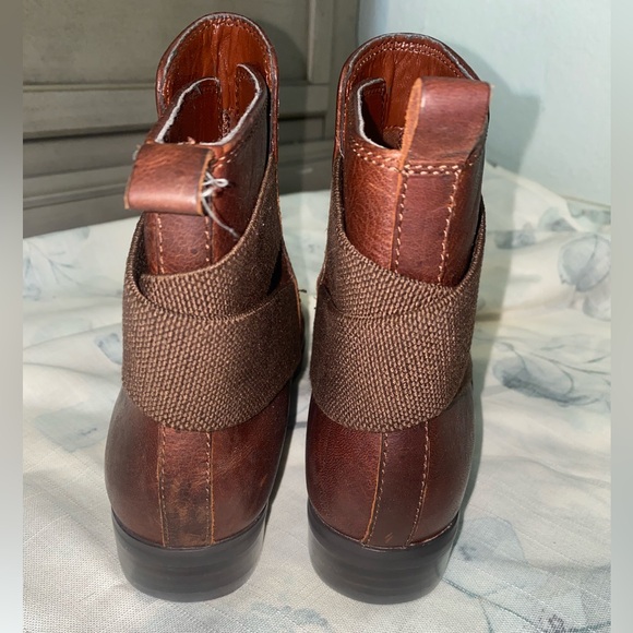 Lauren Ralph Lauren Kaliyah Leather Ankle Boot 6B - Picture 2 of 11